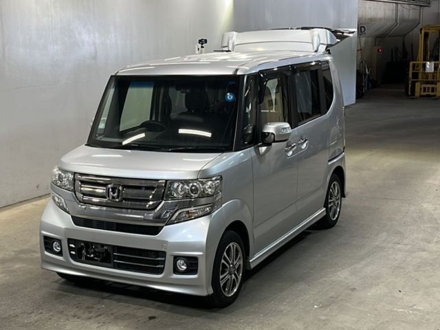 1052 HONDA N BOX PLUS JF1 2015 г. (KCAA Fukuoka)